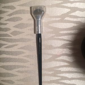 Sephora Fan brush # 62 Great for highlighting .